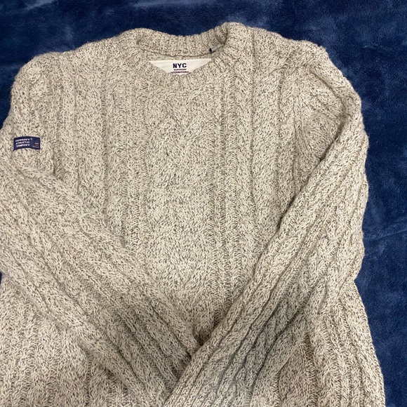Men’s superdry sweater. - Picture 1 of 4